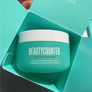 Beautycounter Reflect Effect AHA Smoothing Facial Mask